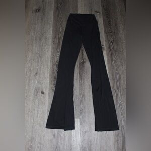 Black Aerie Flared leggings